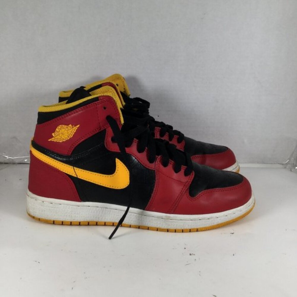 Air Jordan 1 Retro High OG HIGHLIGHT REEL Sneaker Youth Size 7 Red Black Yellow